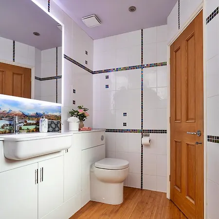 Finest Retreats - The Duck House *